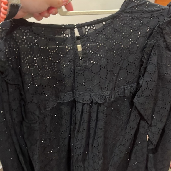 Black eyelet top - Picture 3 of 4